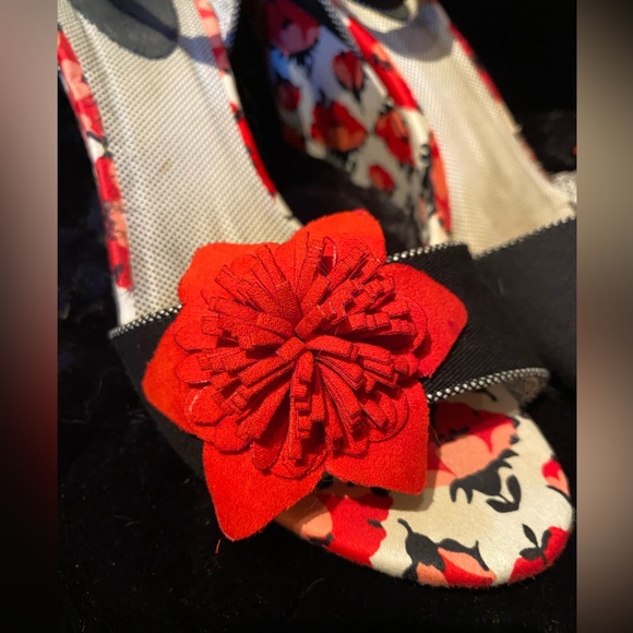 Ruby Shoo Floral Wedges, size 10 - Picture 2 of 6